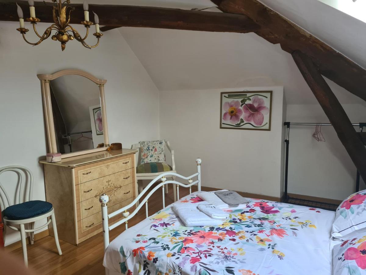 Appartement spacieux DisneyLand - La Vallée Village - 6 personnes - 60m2 Saint-Germain-sur-Morin Exterior foto