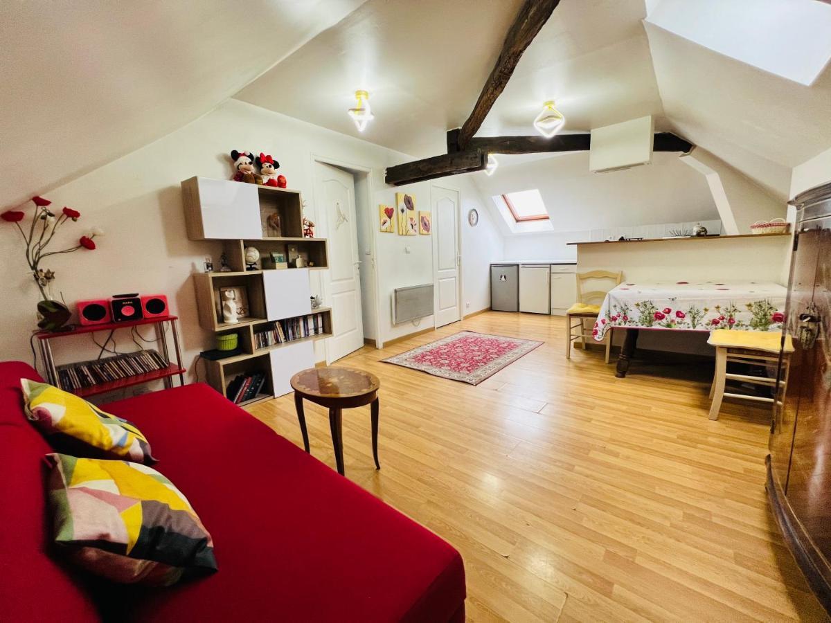 Appartement spacieux DisneyLand - La Vallée Village - 6 personnes - 60m2 Saint-Germain-sur-Morin Exterior foto